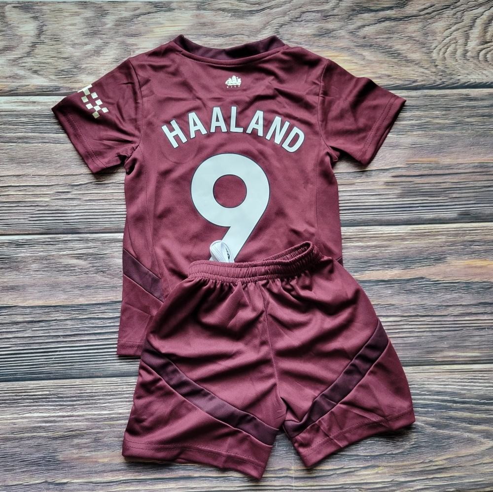 Manchester City Haaland 9 kid's soccer Jersey and shorts
